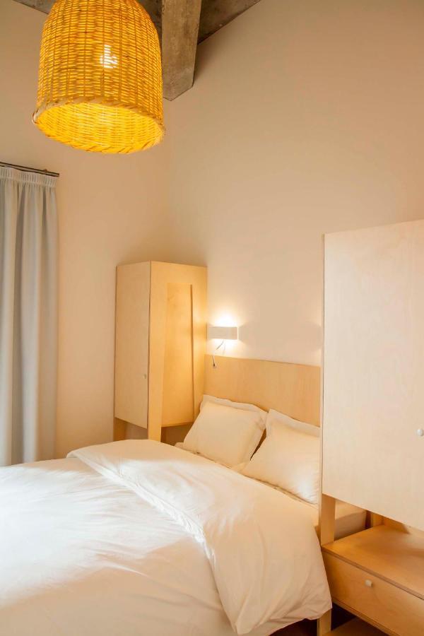 Une Chambre A L'Economat 波尔多 外观 照片